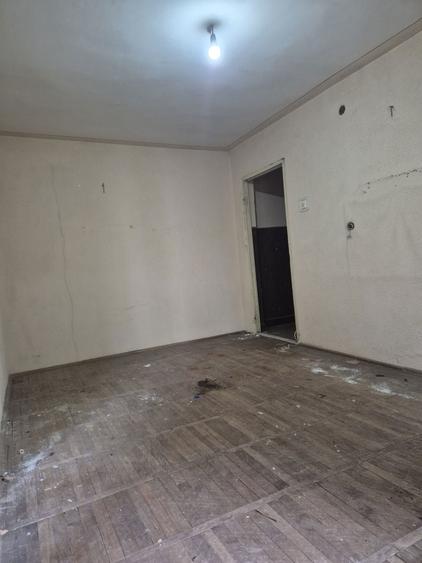 Vand apartament 2 camere Alexandria - 2
