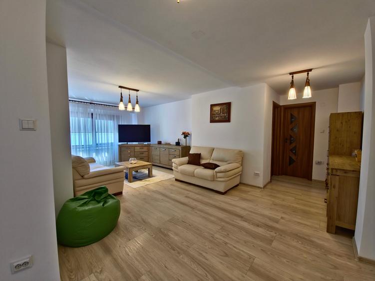 Vedere la mare Faleza Nord 3 camere mobilat utilat loc de parcare termen lung - 25