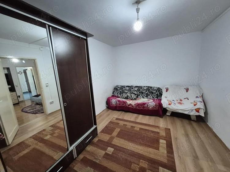 Vand apart 2 camere sect 4 sos Giurgiului - 5