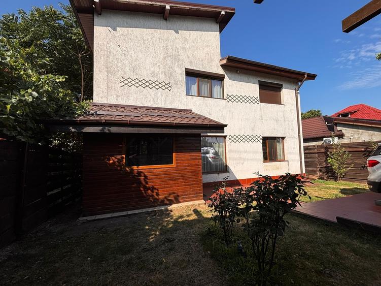 Casa Modernă, curte cu foișor-Mogoșoaia,  Șos. Bucuresti-Targoviste - 14