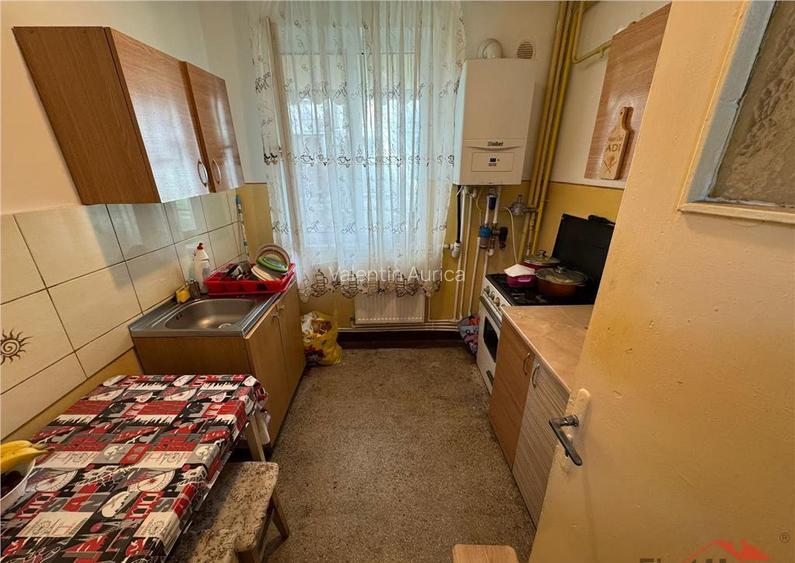 Apartament 2 camere, parter , zona Liceul Economic , 49mp Apartament 2 camere, parter , zona Liceul Economic , 49mp