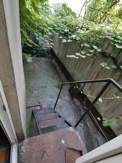 Centru-apartament cu 4 camere la parter - 6