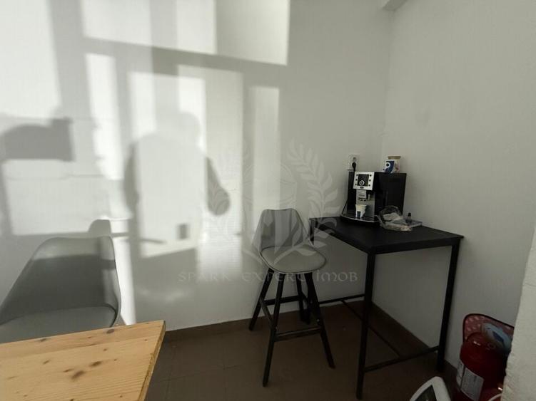 HALA DE INCHIRIAT - CURTE GENEROASA  PLOIESTI, ZONA CANTACUZINO - 9