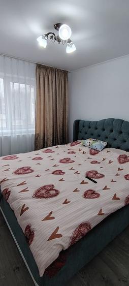 Apartament 2 camere complet renovat zona Scoala 7 - 7