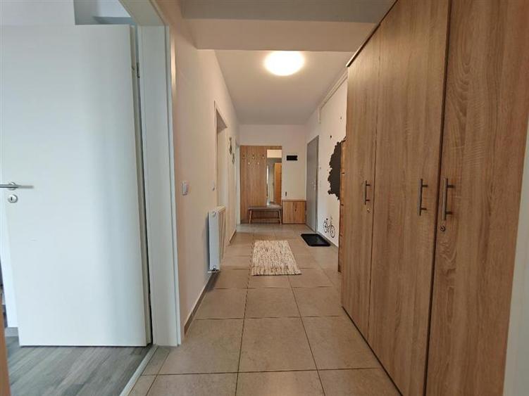 Inchiriem Apartament 2 Camere, Modern, Decomandat, Tractorul - 10