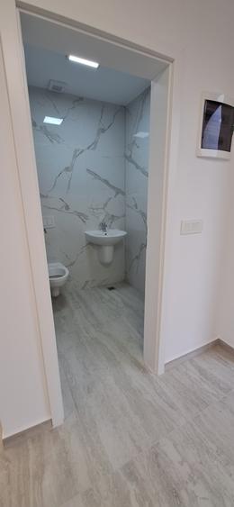 Spatiu de inchiriat, parter, bloc nou, str.Marginii/ prin Agentie - 6