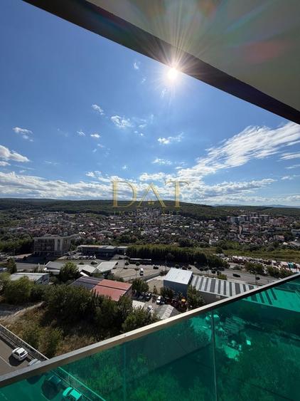 Apartament cu 3 camere în Zorilor