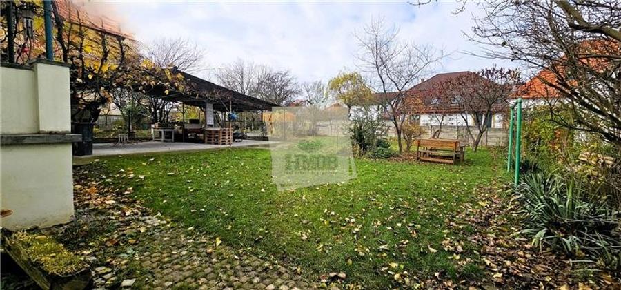 Casa individuala S+P 215mp cu pivnita teren 900mp Sub Arini - 1