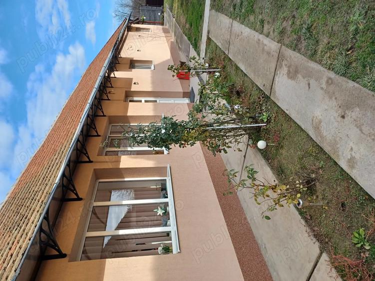 Casa cu 3 camere - 3