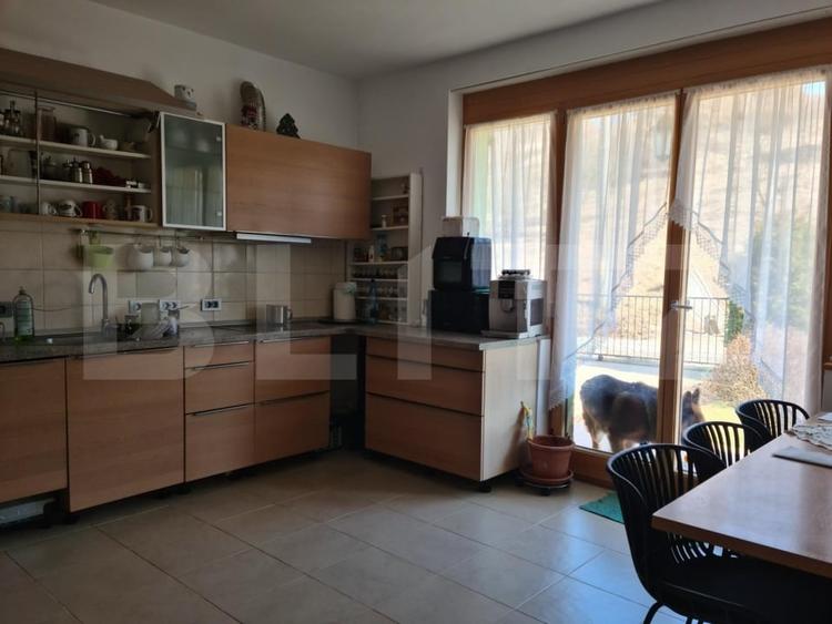 Vila D+P+M cu teren generos de 1000mp si vedere panoramica ! - 3