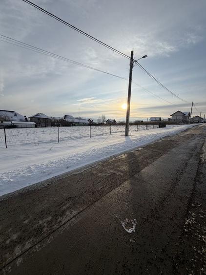 Teren intravilan 10 ari/20 ari Mihoveni, Suceava - 4