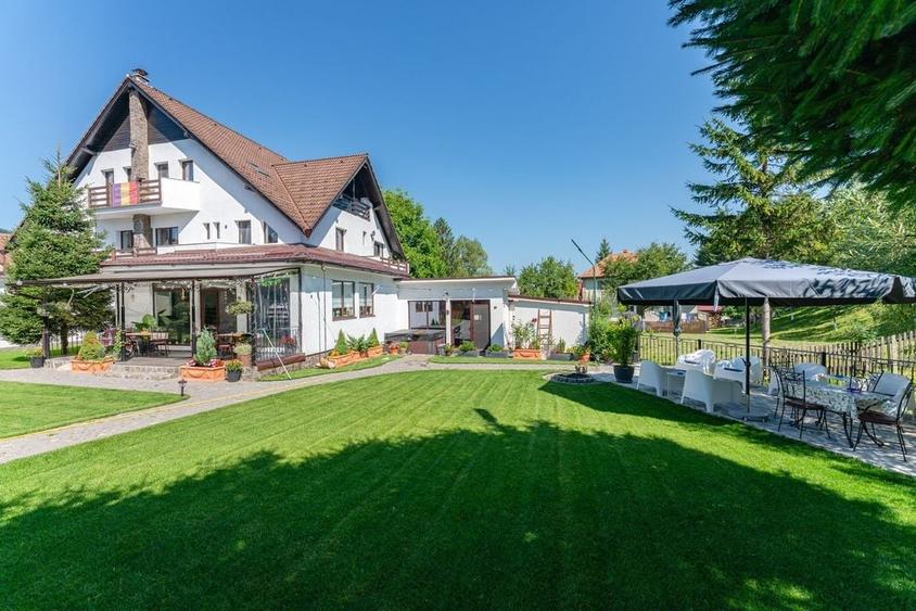 Pensiune de v&acirc;nzare &icirc;n Bran, cu rating 9.8 Booking și 4.9 Google - 2