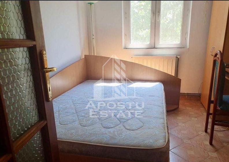 Apartament 3 camere, centrala proprie, zona Torontalului - 6