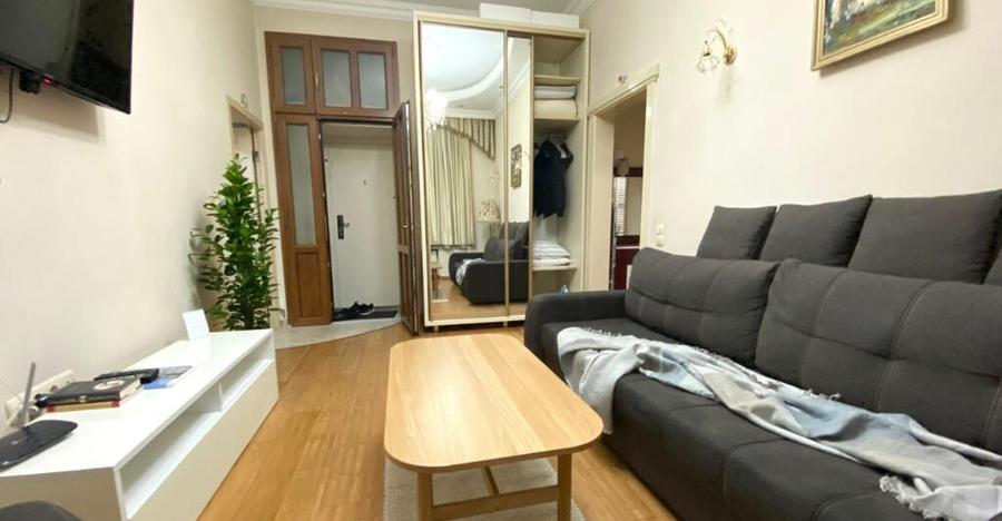 Apartament cu 2 camere de inchiriat in zona Teiul Doamnei - 1