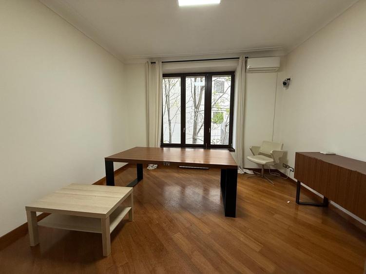 Spatiu de Birouri Calea Victoriei - 5 Camere - 4