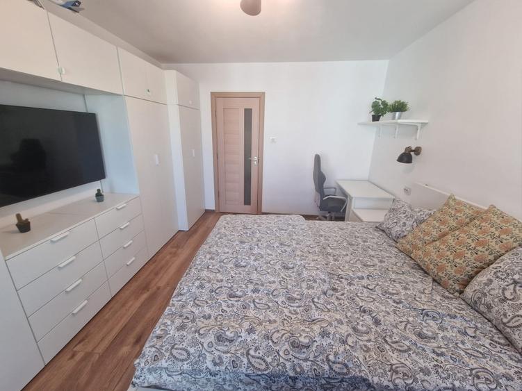 3 camere decomandat | centrală proprie | renovat complet, mobilat | Sector 2 - 4