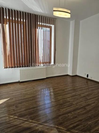 Vila |Spatiu birouri |zona Unirii |metrou Unirii |centrala propprie