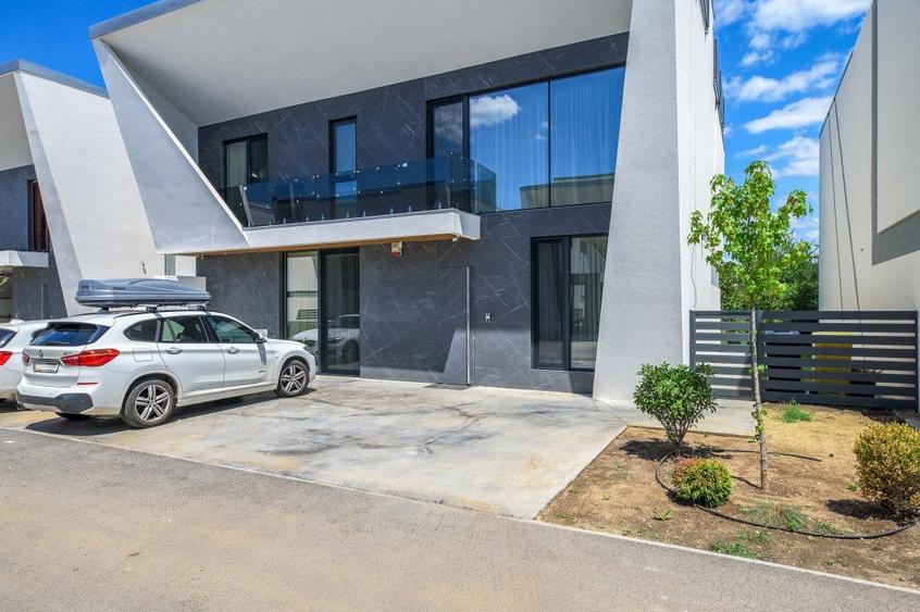 Vila de inchiriat/ vanzare - 6 camere- piscina - pompe de caldura - 5