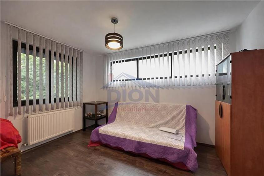 Intre eleganta urbana si liniste deplina, vila moderna cu garaj si acces privat - 4