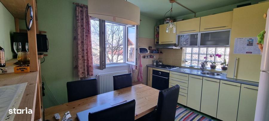 Ap. 2 camere 57 m2 utili in vila la et.1 cu loc de parcare ?i curte - 4