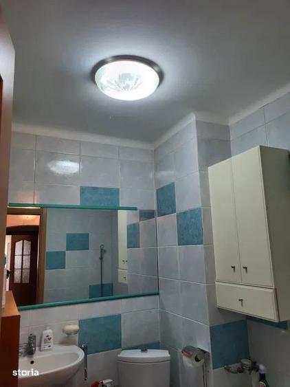 De inchiriat apartament 4 cam ,2 loc de parcare,Aparatorii Patriei - 1
