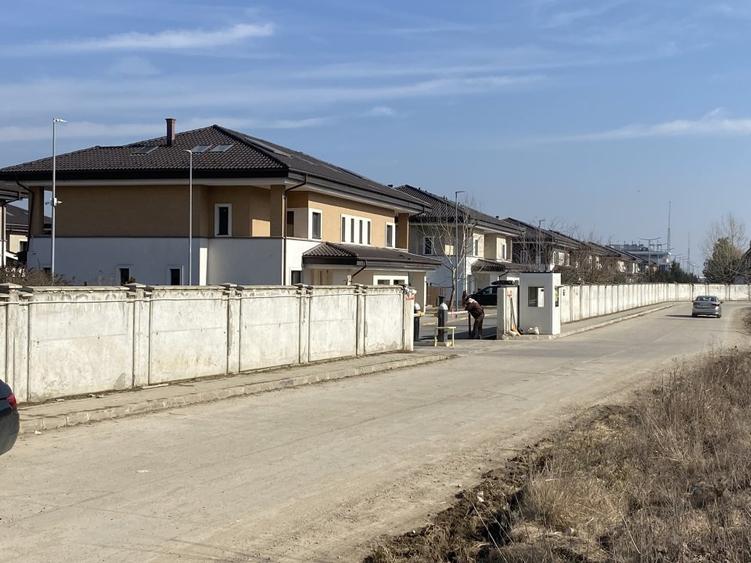 Pipera, Teren 1000  mp langa padure si Oxford Gardens - 3