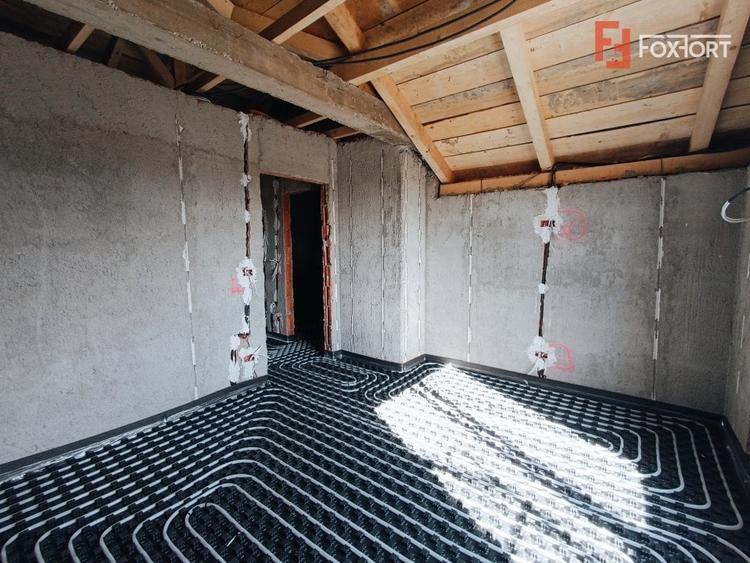 Duplex 4 camere si teren de 300 mp - zona Mosnita Veche - 4