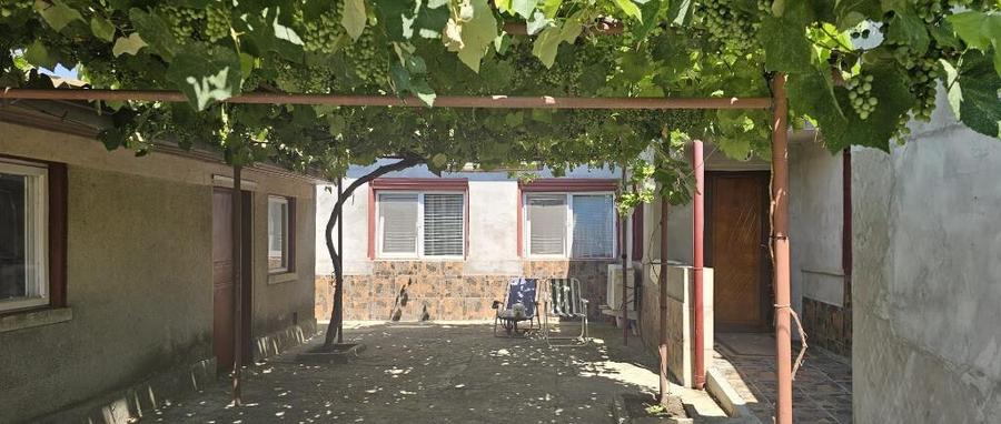 Casa la sol /Ovidiu / garaj - 10