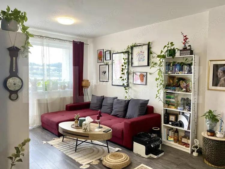 Apartament modern 2 camere, semidecomandat, dressing, 56 mp, zona Semicentral Apartament modern 2 camere, semidecomandat, dressing, 56 mp, zona Semicentral