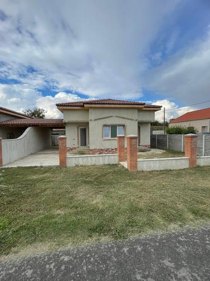 Jumătate de duplex pe parter, Bazos - 1