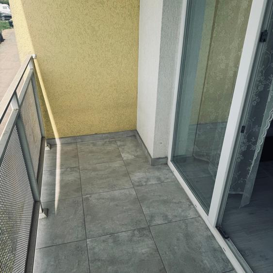 Vand apartament cu o camera mobilat si utilat etaj 1. - 11