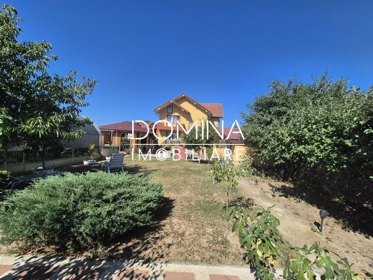 Vanzare casa P+1 cu teren de 769 mp si facilitati complete, str. Șisesti - 10