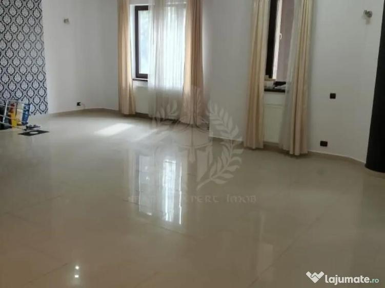 CLINICA MEDICALA//AFTER SCHO0L// CENTRAL PLOIESTI - 3