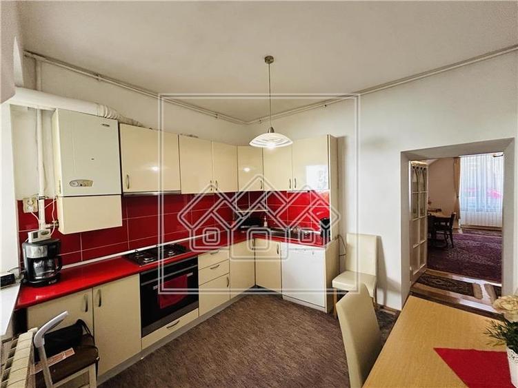 Casa de vanzare in Sibiu - 100 mp utili + teren de 198 mp - - 12