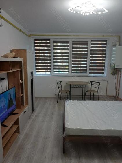 Inchiriez garsoniera - 2