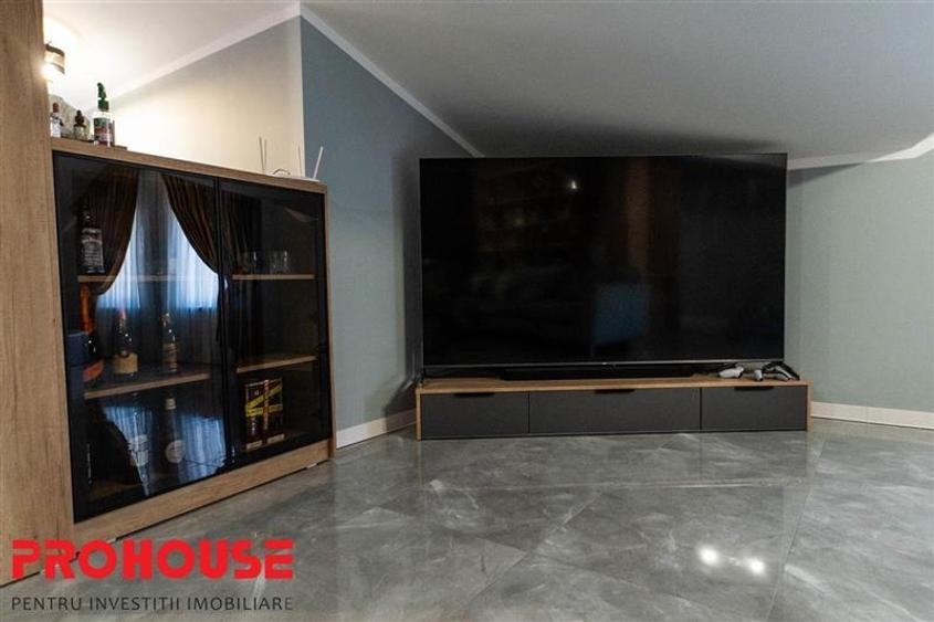 ULTRACENTRAL - Apartament 3 camere decomandate - bloc tip vila - renovat complet - 13