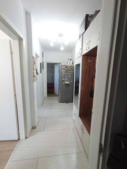 Vand apartament 2 camere calea Buziasului - 8