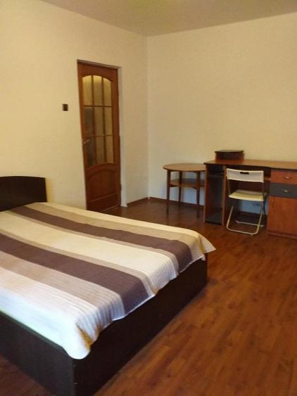 INCHIRIERE GARSONIERA SEBASTIAN PROSPER - 4