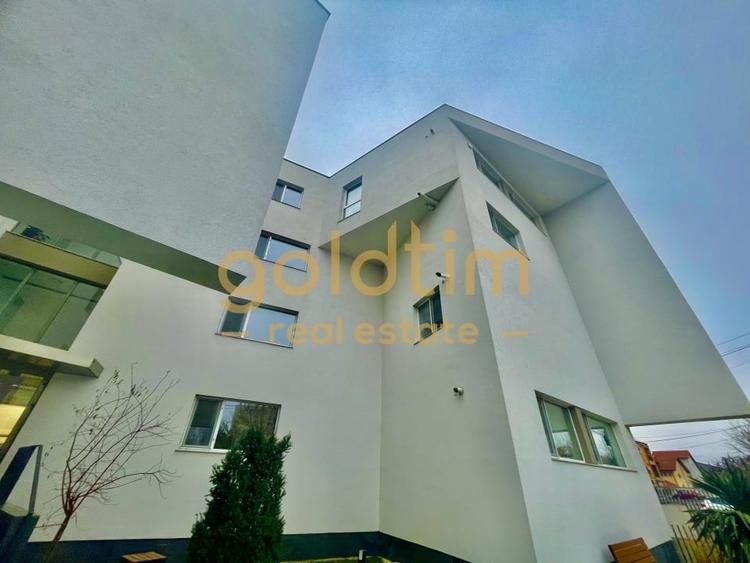 SUPERB/SUPRAFETE GENEROASE/2 BAI/ GRADINA SI TERASA 80 Mp - 15