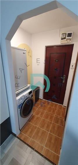 Garsoniera de vanzare, Centrul Civic, Brasov. - 9