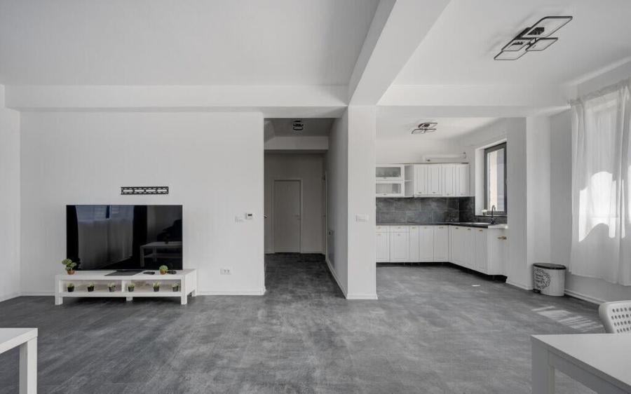 Casa moderna 3 dormitoare,140m2,living generos, loc - 14