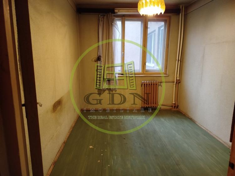 Apartament 4 camere, decomandat, zona Dacia - 3