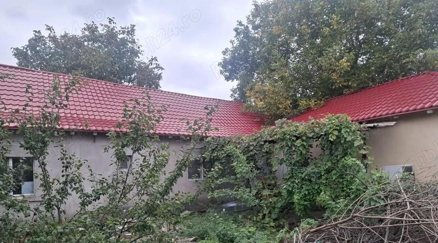 Vanzare Casa 4 Camere Topraisar - 2