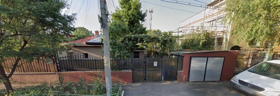 Casă cu curte proprie  - Andronache Sector 2 -utilități complete - 1