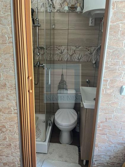 De vanzare garsoniera, in inima orasului Brasov - 14