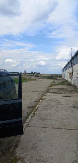 Activ de vanzare la 10 Km de Municipiul Braila ,3 Km de Dunare - 10