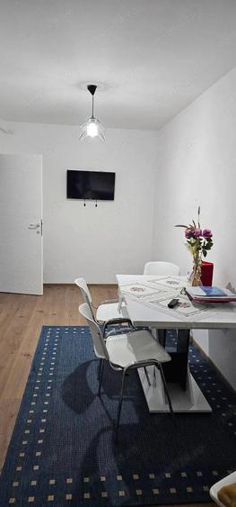 Apartament cu trei camere, spre inchiriere, zona ultracentrala - 3