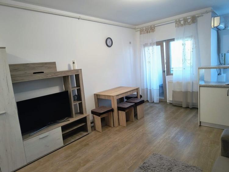 Inchiriere particular, garsoniera 35mp Spital Fundeni - 3