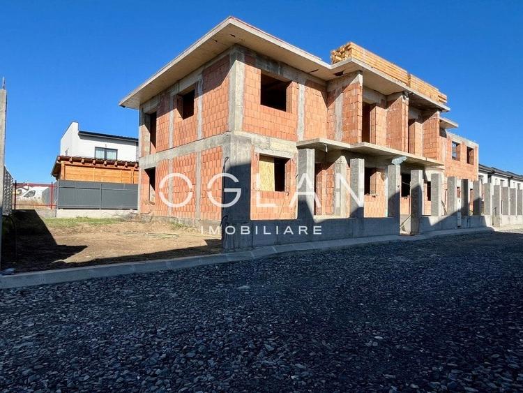 Casa Moderna 4 cam, curte 150 mp - Selimbar, COMISION 0% - 10