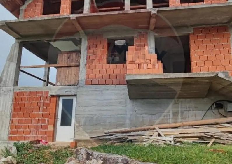 Casa de vacanta cu 6 camere de vanzare Suncuius - 15